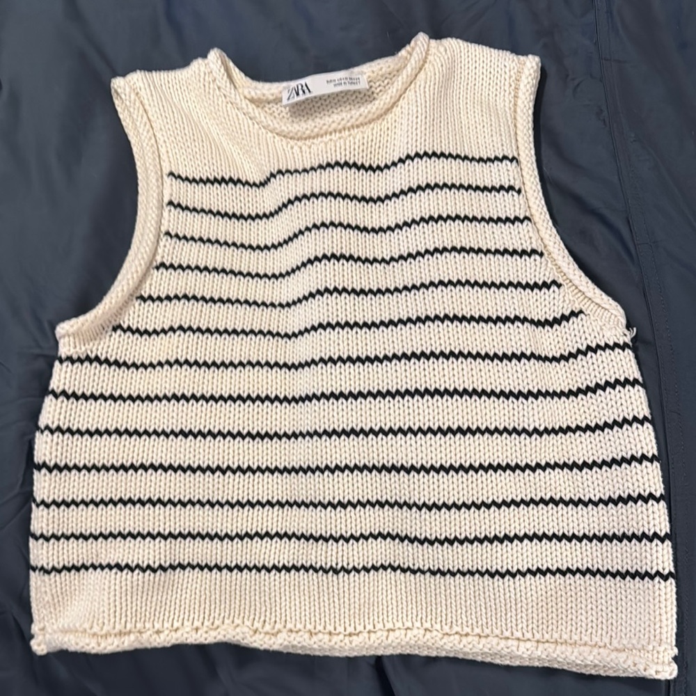Zara Striped Knit Sleeveless Top
